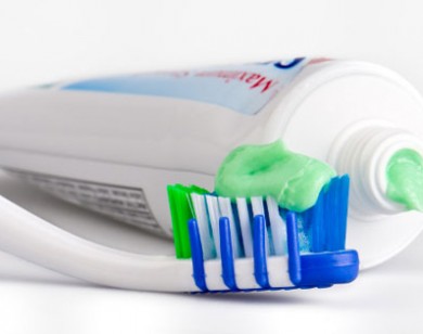 17 công dụng kỳ diệu của kem đánh răng mà bạn chưa biết