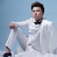 Phạm Hồng Minh vẽ chính “Màu Đời” cuộc sống của mình qua MV mới