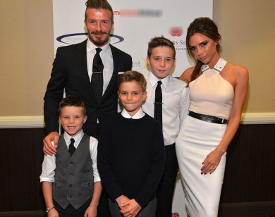 Victoria Beckham chuẩn bị mang bầu ở tuổi 42