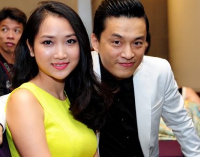 Các cặp đôi chênh lệch tuổi tác gây sốc của showbiz Việt
