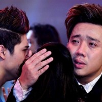 “Bản sao Việt Hương” Lê Trang bật khóc nức nở trước Trấn Thành