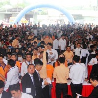 Hơn 99% sản phẩm Golden Center City có chủ sau 2h mở bán