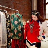 Lộ diện “đại gia” sắm đồ hiệu cho Hà Hồ không cần trả giá