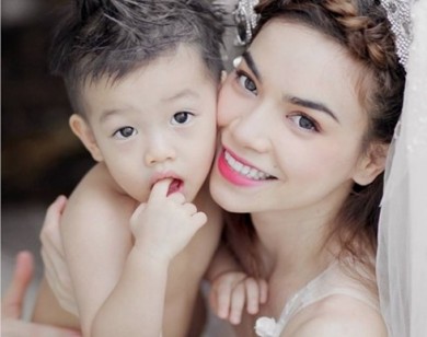 Những “bà mẹ bỉm sữa” của showbiz Việt chưa từng được lên xe hoa