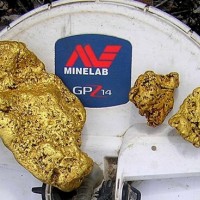 Phát hiện khối vàng khổng lồ nặng hơn 4kg trị giá 4,2 tỷ đồng