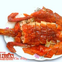 Những con phố vịt quay nức tiếng ở…Sài Gòn