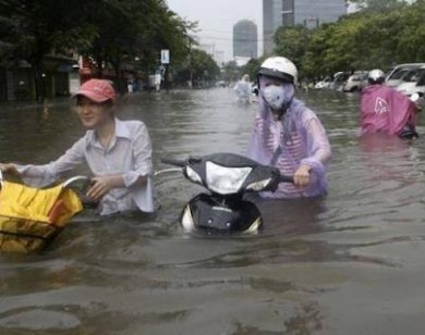 TP Hồ Chí Minh lại ngập diện rộng sau mưa lớn