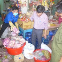 Bắt giữ và tiêu hủy hơn 1,5 tạ thịt thối tại cơ sở Khánh Hạnh