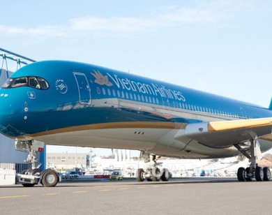 Mua vé Vietnam Airlines trực tuyến được giảm 10% từ 10/10 đến 12/10