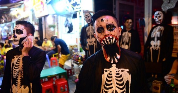 Mùa Halloween, hàng loạt dịch vụ ăn theo cũng kiếm bộn tiền