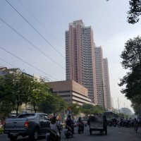 Đập bỏ Thuận Kiều Plaza?