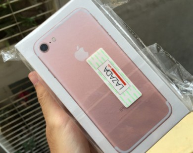 Lazada bán iPhone 7 xách tay cho khách hàng
