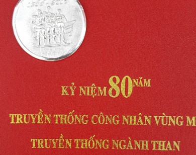 Chi hơn 70 tỷ đồng làm kỉ niệm chương!