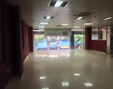 Cần bán gấp nhà mặt phố Giảng Võ 90m2, giá 28,5 tỷ có thương lượng