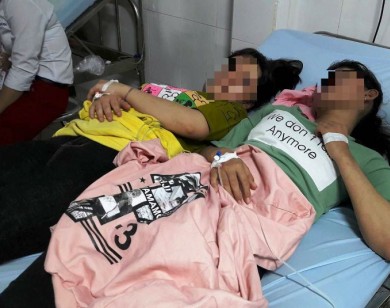 Trăm công nhân nhập viện nghi ngộ độc khi ăn bún