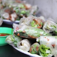 Bò bía 1.000 đồng/cuốn: Muốn ăn khách phải đặt hàng trước cả ngày