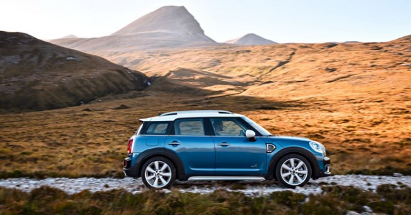 Mini Countryman 2017 chính thức được chốt giá