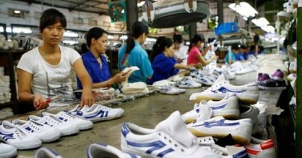 Cổ phiếu Giầy Thượng Đình chào sàn giá 44.000 đồng
