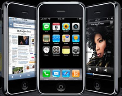 Giá iPhone 2G 'leo thang', đắt gấp 34 lần iPhone 7