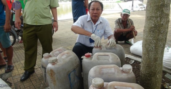 An Giang: Phát hiện hơn 700kg nội tạng động vật hôi thối trên xe khách