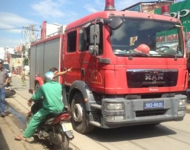 Sài Gòn: Xe cứu hỏa va chạm xe máy, một người tử vong thương tâm