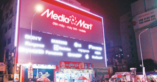 Công ty Media Mart đang thách thức pháp luật?