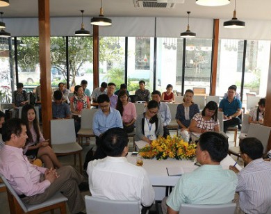 Khoa học công nghệ và truyền thông: Cả hai đều đứng bên lề của nhau
