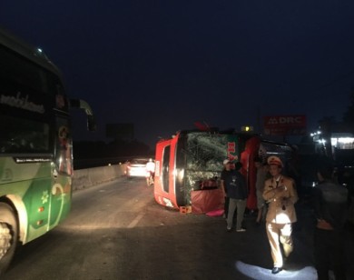 Lật xe khách ở Nghệ An: Phút giây thoát tay tử thần của 40 hành khách về quê ăn Tết