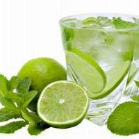 Sai lầm khi cho người say rượu uống nước chanh