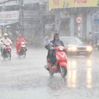 Dự báo thời tiết 17/01: Áp thấp suy yếu, Nam Bộ mưa lớn trên diện rộng