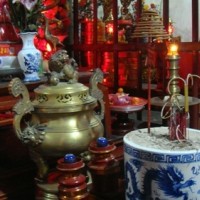 Bài văn khấn chuẩn nhất trước khi rút chân nhang ngày 23 tháng chạp