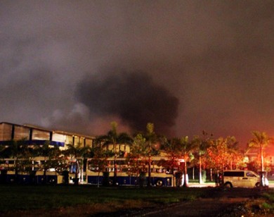 Cháy dữ dội ở Công ty ôtô Trường Hải Quảng Nam