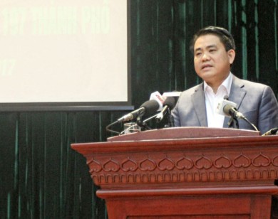 Chủ tịch Nguyễn Đức Chung: Trên 150 quán bia vỉa hè đều có người “chống lưng”