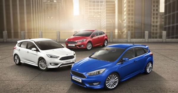 Ford giảm giá Everest và Focus phiên bản mới