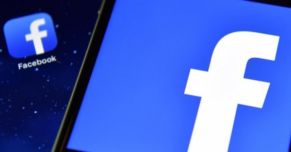 Vì sao Facebook cuối cùng phải chấp nhận tích hợp nút "dislike"?