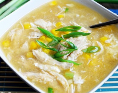 Bí quyết nấu súp ngô thịt gà ngọt ngon hấp dẫn cho bữa sáng