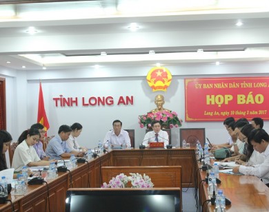 Long An: Quyết tâm chấn chỉnh và giải quyết thủ tục hành chính