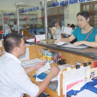 So sánh Đóng bảo hiểm và gửi tiết kiệm: Thông tin thiếu cơ sở