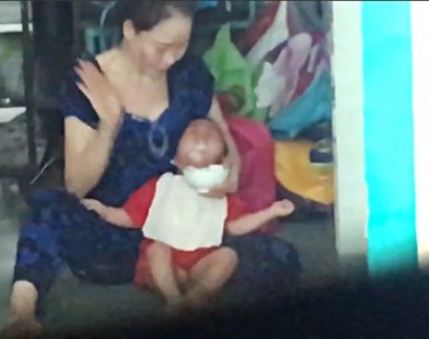 Sài Gòn: Nhiều trẻ bị "tra tấn" khi ăn