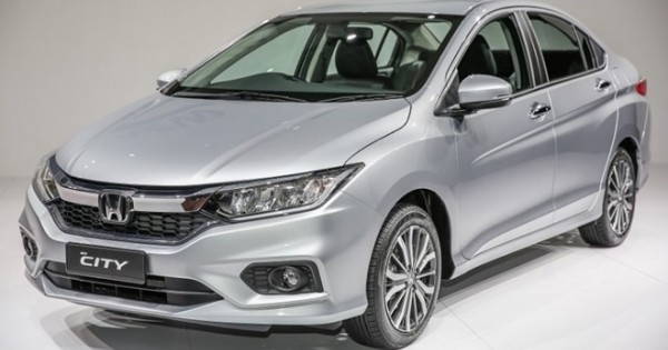 Giá từ 400 triệu, Honda City 2017 cháy hàng tại Malaysia