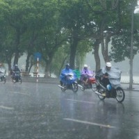 Thời tiết cuối tuần: Bắc Bộ tăng mưa, trời nồm, ẩm ướt