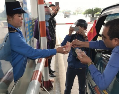 "Đang trình Thủ tướng xin giảm giá vé Trạm Bến Thủy"