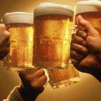 Đề xuất cấm bán bia rượu trong quán karaoke