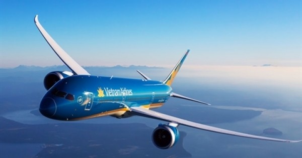 Vietnam Airlines báo lãi giảm 43% do hụt thu từ tài chính