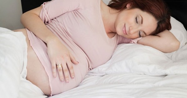 Mẹ bầu chỉ cần làm điều đơn giản này đảm bảo không bị đau lưng khi mang thai