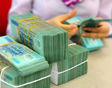 Tỷ giá ngoại tệ ngày 10/5: USD thế giới tăng vọt