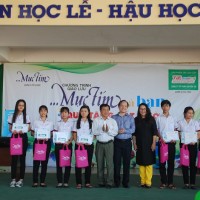 TIE- STATIONERY trao học bổng “vì tương lai Việt Nam” tại Cần Thơ