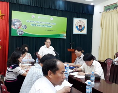 Thí điểm chương trình "Bữa ăn an toàn" tại 30 chung cư ở Hà Nội