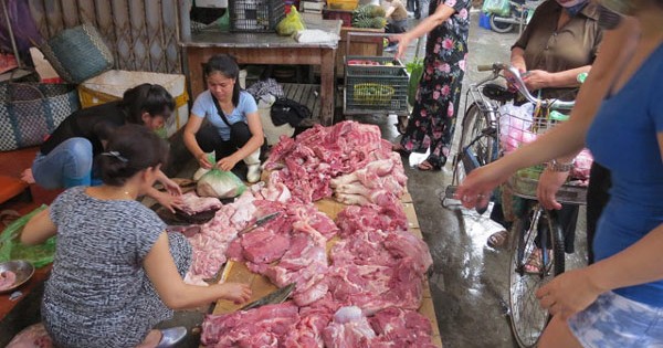Thu hồi công văn vận động giáo viên mua thịt lợn ở Hà Tĩnh