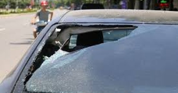 9 thanh niên đập phá hàng loạt ô tô ở Đà Nẵng bị bắt